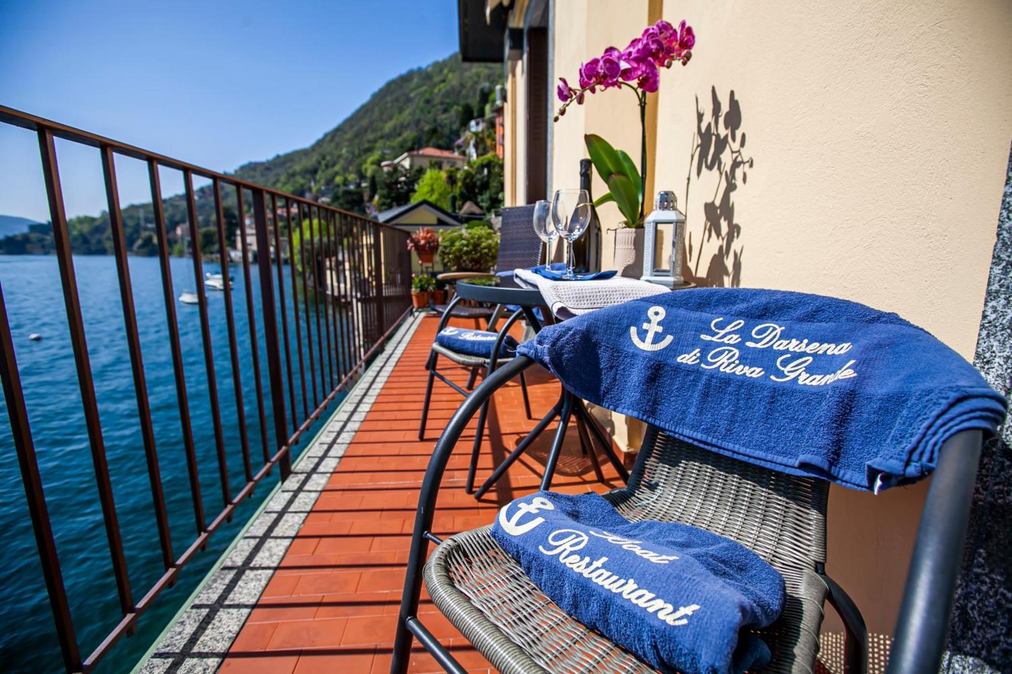 Hotel Darsena Di Riva Grande Moltrasio Exterior foto