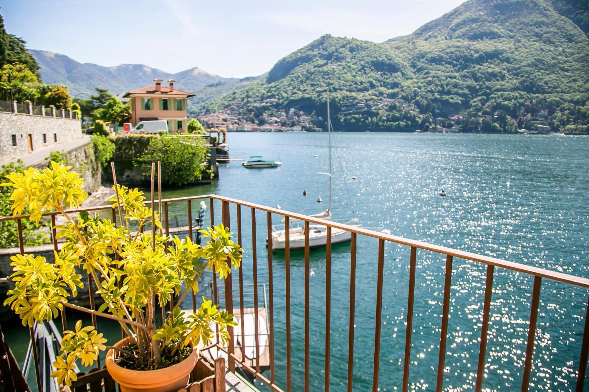 Hotel Darsena Di Riva Grande Moltrasio Exterior foto