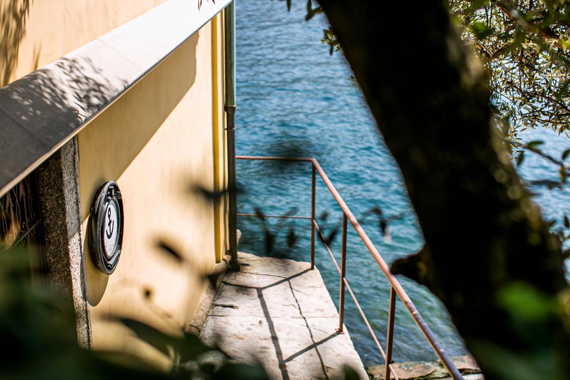 Hotel Darsena Di Riva Grande Moltrasio Exterior foto